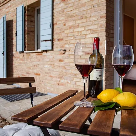 Audaces לינה וארוחת בוקר