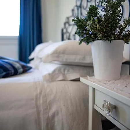 Audaces לינה וארוחת בוקר Casa Saraceni